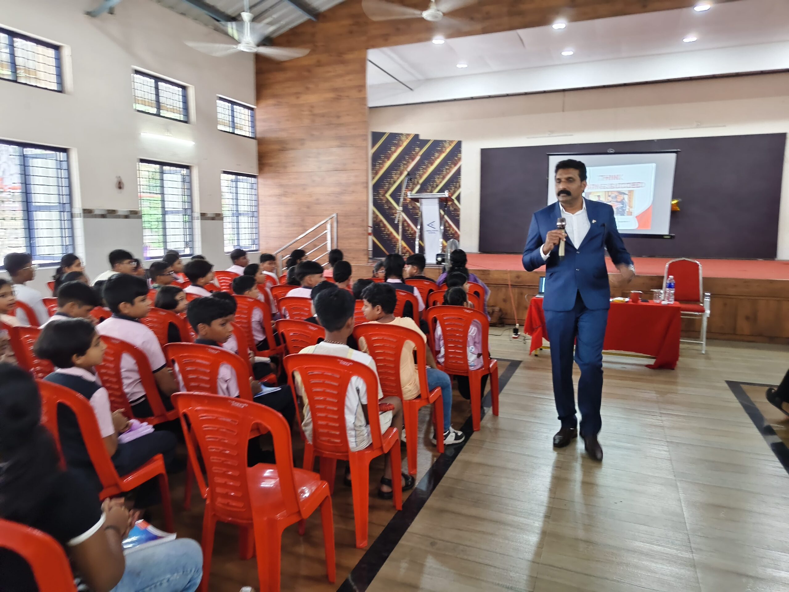 STUDENTS ORIENTATION